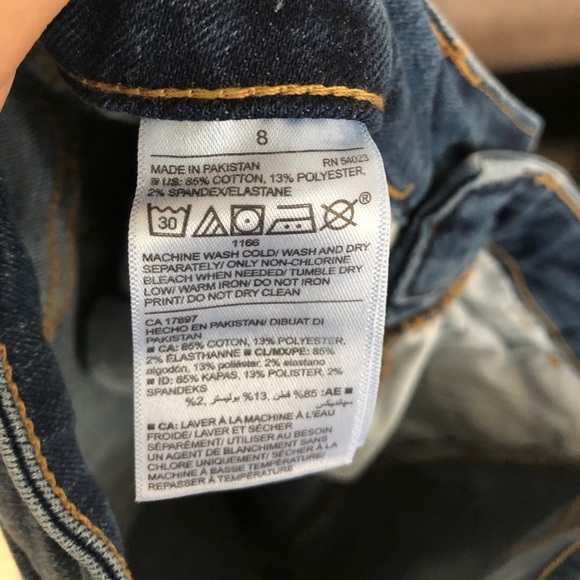 Navy blue ripped jeans from Old Navy! - Picture 5 of 5